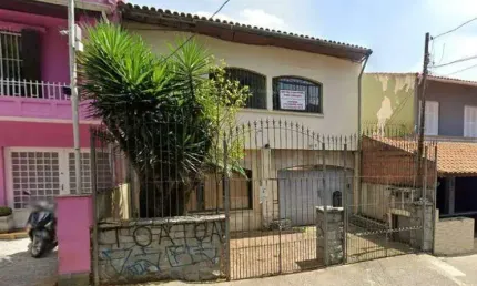 Casa com 210m² localizado no bairro santo amaro em são paulo - sp.