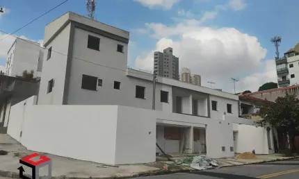 Sobrado 83 m² Localizado No Bairro Jardim Santo André - SP