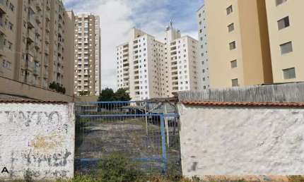 Terreno à venda na Rua Xingu, 785, Vila Valparaíso, Santo André