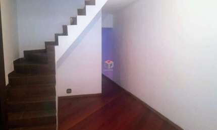 Sobrado à venda 3 quartos 1 suíte 2 vagas Santa Terezinha - São Bernardo do Campo - SP