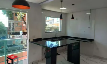 Sobrado à venda 2 quartos 1 suíte 2 vagas no Bairro Utinga - Santo André - SP