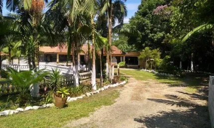 Casa à venda 3 quartos 3 suítes 20 vagas Rio Grande - Santo André - SP
