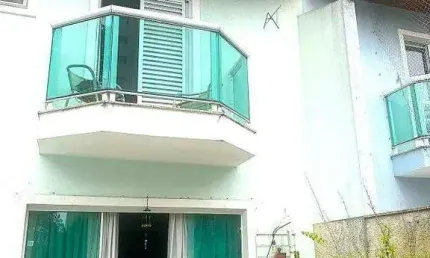 Saude - Sobrado - Venda - 170 m² 4 dts, 3 st e 3 vagas.