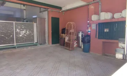 Prédio à venda na Avenida Botuquara, 325, Bosque da Saúde, São Paulo