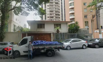 Casa com 3 quartos à venda na Rua Inajaroba, 156, Vila Nova Conceição, São Paulo