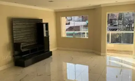 Sobrado à venda 3 quartos 3 suítes 4 vagas Assunção - São Bernardo do Campo - SP