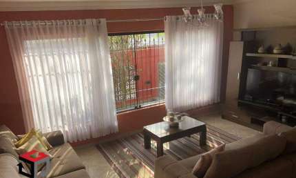 Sobrado à venda 3 quartos 1 suíte 5 vagas Guarani - Santo André - SP
