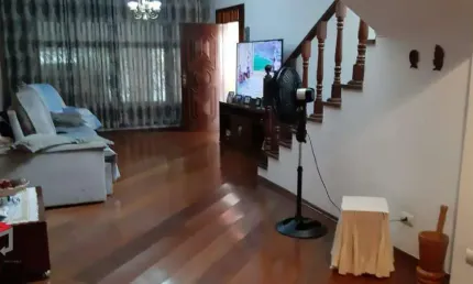 Sobrado à venda 4 quartos 3 suítes 6 vagas Valparaíso - Santo André - SP