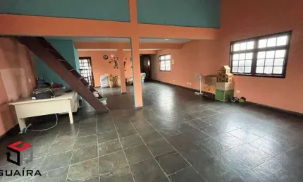 Casa à venda 3 quartos 1 suíte 8 vagas Novo Oratório - Santo André - SP
