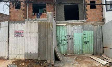 Sobrado à venda 3 quartos 3 suítes 4 vagas Maria Adelaide - São Bernardo do Campo - SP