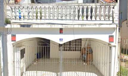 Casa à venda 4 quartos 2 vagas Alves Dias - São Bernardo do Campo - SP