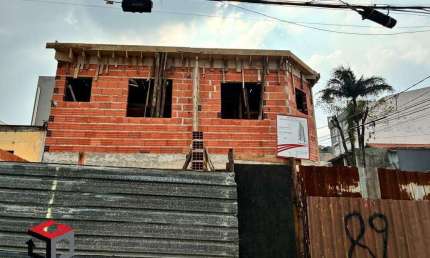 Sobrado à venda 2 quartos 2 vagas Das Maravilhas - Santo André - SP