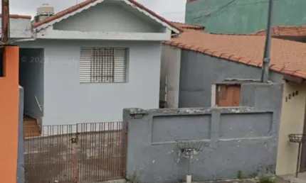Terreno à venda na Rua Japão, 1302, Jardim Santo Antônio, Santo André