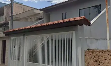 Casa à venda 3 quartos 1 suíte 4 vagas Metalúrgica - Santo André - SP