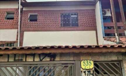 Sobrado à venda 2 quartos 1 suíte 2 vagas Utinga - Santo André - SP