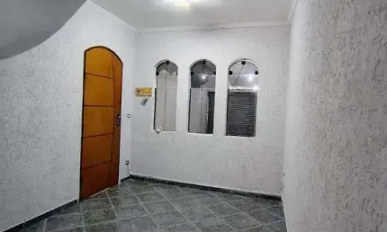Sobrado à venda 3 quartos 1 suíte 6 vagas Novo Oratório - Santo André - SP