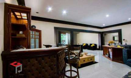 Casa para aluguel 2 quartos 3 suítes 7 vagas Bastos - Santo André - SP