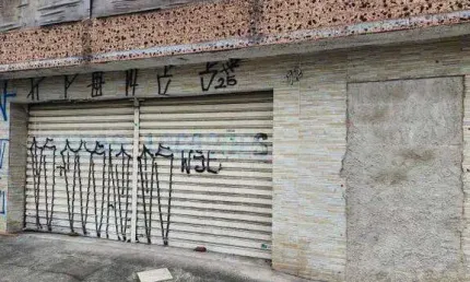 Terreno à venda na Avenida Brasília, 72, Vila Bela Vista, Santo André