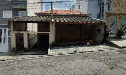 Casa para aluguel 2 quartos 1 vaga Curuçá - Santo André - SP