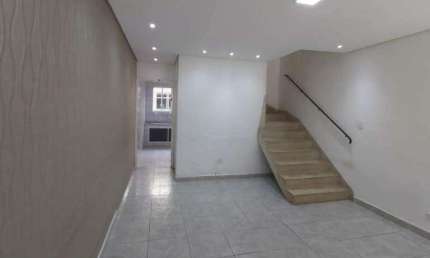 Sobrado à venda 2 quartos 1 vaga Assunção - Santo André - SP