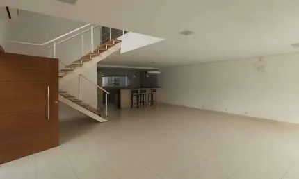 Sobrado à venda 4 quartos 4 suítes 4 vagas Mirandopolis - São Paulo - SP