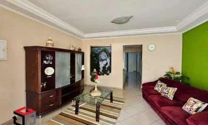 Sobrado à venda 3 quartos 1 suíte 4 vagas Nova Petrópolis - São Bernardo do Campo - SP