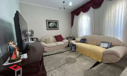Sobrado Amplo no Bairro Olímpico com 3 Dormitórios, Área Gourmet e 3 Vagas