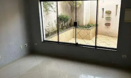 Sobrado para aluguel 3 quartos 2 suítes 4 vagas Santa Maria - Santo André - SP