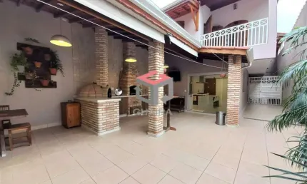 Sobrado à venda 3 quartos 1 suíte 6 vagas Scarpelli - Santo André - SP