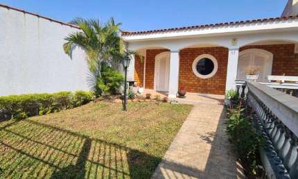 Casa à venda 4 quartos 3 suítes 6 vagas Santa Maria - Santo André - SP