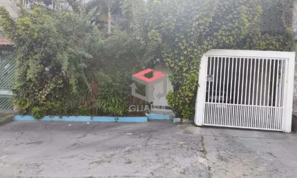 Terreno com 250 m² localizado na Vila Junqueira em Santo André.