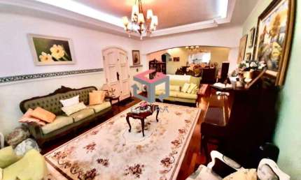 Sobrado à venda 4 quartos 2 suítes 9 vagas Campestre - Santo André - SP