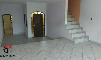 Sobrado para locação com 3 quartos, 4 vagas - Jardim Las Vegas - Santo André / SP