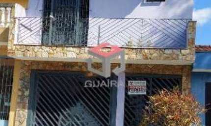 Casa com 185 m² localizada no Jardim do Estádio em Santo André.