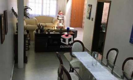 Sobrado com 350m² localizado no Bairro Rudge Ramos em São Bernardo do Campo- SP.