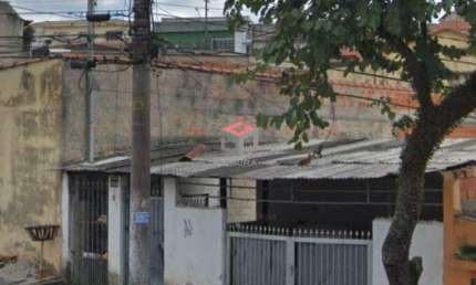 Casa com 208m² localizada na Vila Guarani em Santo André.