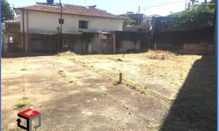 Terreno de 787m² no Bairro Sacadura Cabral em Santo André - SP
