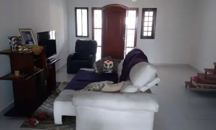Sobrado 303 m² Localizado No bairro Campo Verde Mauá - SP