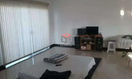 Sobrado à venda 3 quartos 1 suíte 3 vagas Rudge Ramos - São Bernardo do Campo - SP