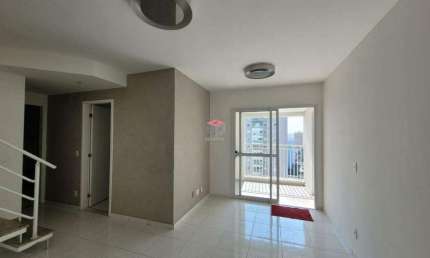 Cobertura Duplex com 136m² localizada no Centro de São Caetano do Sul/SP.