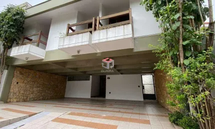 Sobrado com 365m² no Jardim do Mar em São Bernardo do Campo- SP