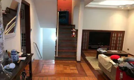 Casa com 4 quartos à venda na Rua Adolfo Bastos, 591, Vila Bastos, Santo André