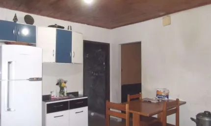 Casa Térrea com 206m² localizada no Bairro Ferrazópolis em São Bernardo do Campo - SP.