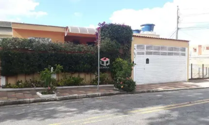 Sobrado de 216m² no Pq. Das Nações em Santo André - SP