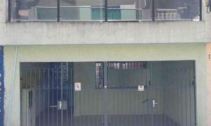 Sobrado de 200m² na Vila Mazzei em Santo André- SP.