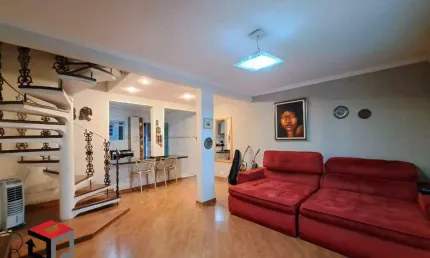 Sobrado à venda 3 quartos 2 vagas Floresta - Santo André - SP