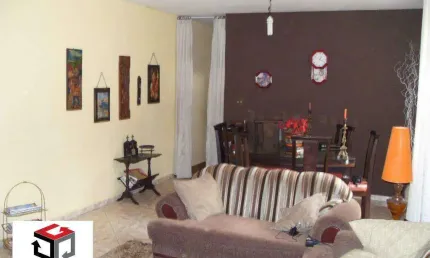 Sobrado à venda 3 quartos 1 suíte 2 vagas Nova Petrópolis - São Bernardo do Campo - SP