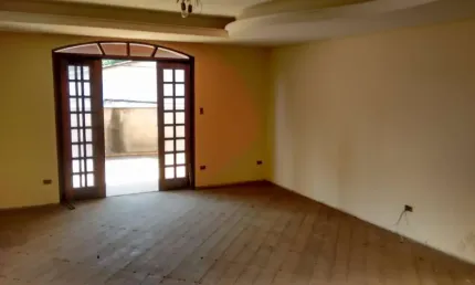 Sobrado à venda 3 quartos 1 suíte 4 vagas Bela Vista - Santo André - SP