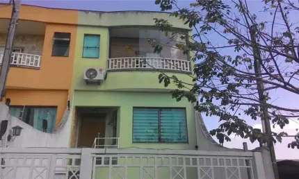 Sobrado à venda 3 quartos 3 suítes 5 vagas Nova Petrópolis - São Bernardo do Campo - SP