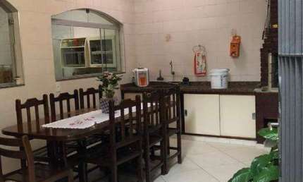 Sobrado à venda 3 quartos 1 suíte 2 vagas Santa Terezinha - São Bernardo do Campo - SP